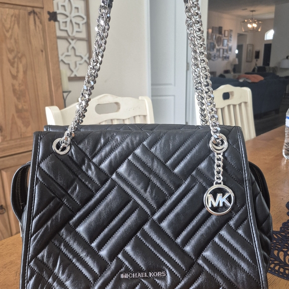 NWT. Michael Kors Kathy Quilted Leather Satchel.  - Picture 1 of 3